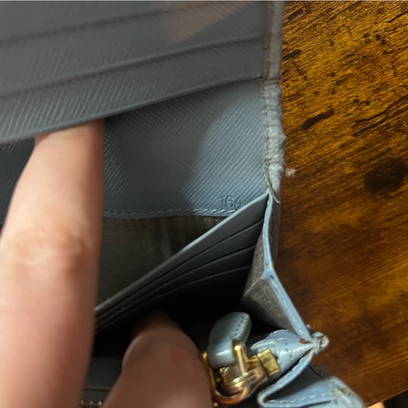 *REHAB* Prada Blue and White saffiano leather Checkered Women's wallet - Picture 9 of 12